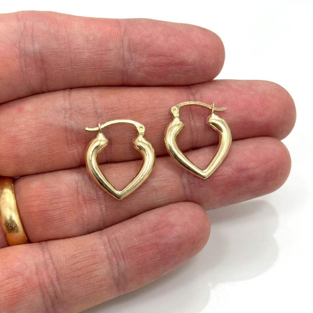 アクセサリー SEA 14K HEART HOOP EARRINGS GOLD 14K Heart Hoop Earrings NYC | Gold CZ Hoops – Javierthejeweler