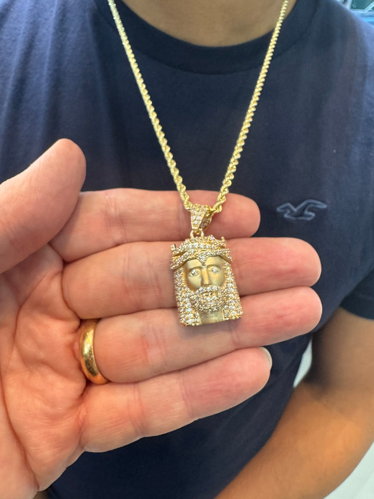 *NEW* 14k Jesus Face CZ pendant W/ Hollow Rope Chain (24” inches) JTJ™- - Javierthejeweler