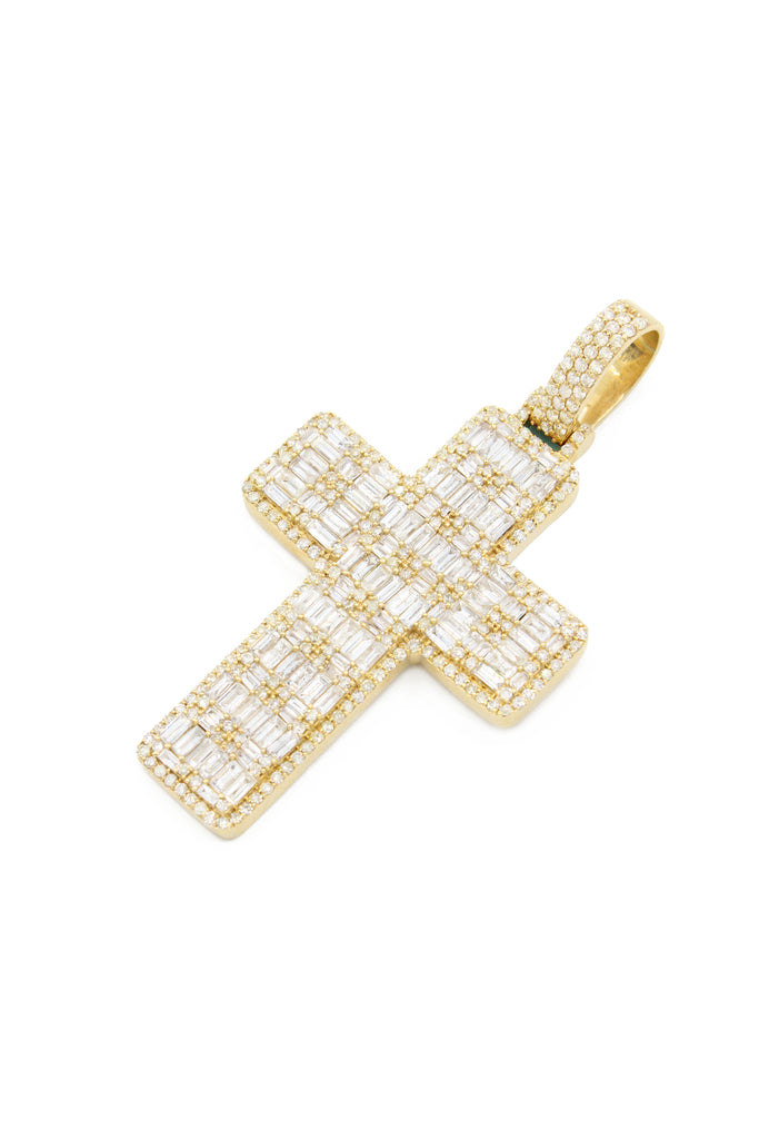 *NEW* 14K Diamond Cross Pendant JTJ™ - Javierthejeweler