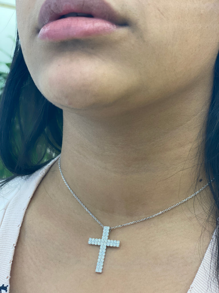 *NEW*14k  Diamond Cross Necklace By JTJ™ - Javierthejewelernyc