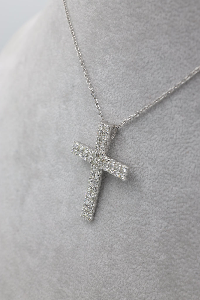 *NEW*14k  Diamond Cross Necklace By JTJ™ - Javierthejewelernyc